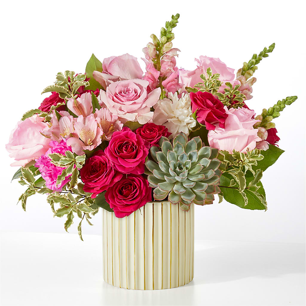 Magenta Musings Bouquet – COUNTRY HEARTH FLOWER & GIFT SHOP, East Berlin PA