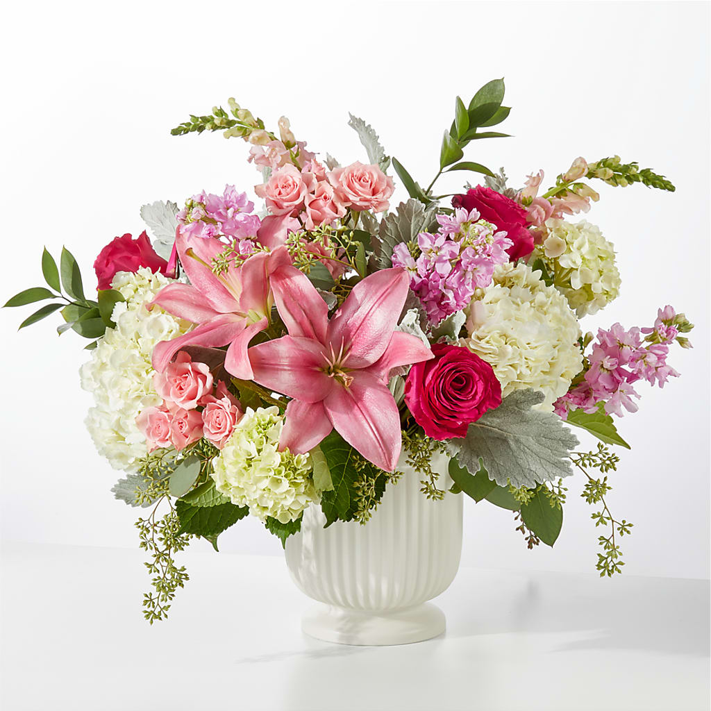 Antique Shopping Bouquet – COUNTRY HEARTH FLOWER & GIFT SHOP, East Berlin PA