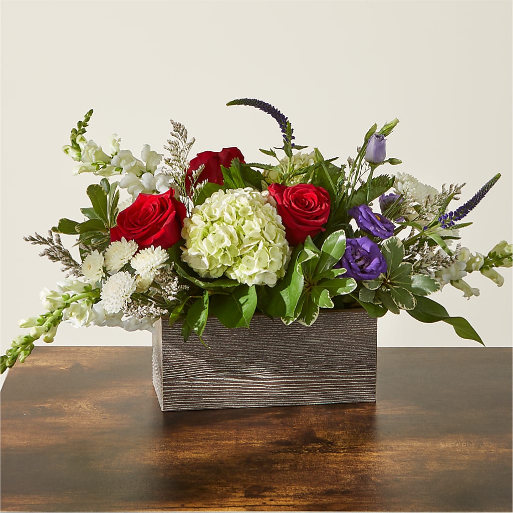 Sweet Magnolia Bouquet – COUNTRY HEARTH FLOWER & GIFT SHOP, East Berlin PA