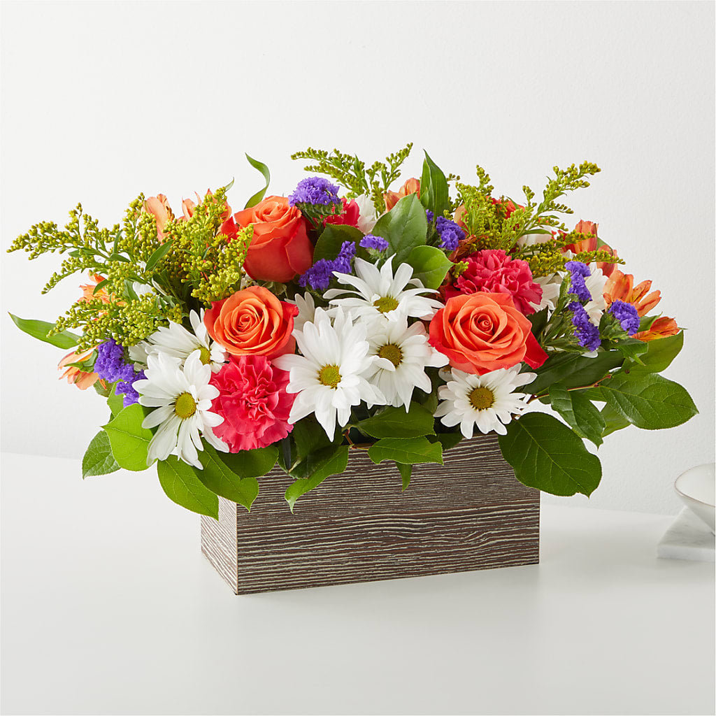 Oopsie Daisy Box Bouquet – COUNTRY HEARTH FLOWER & GIFT SHOP, East Berlin PA