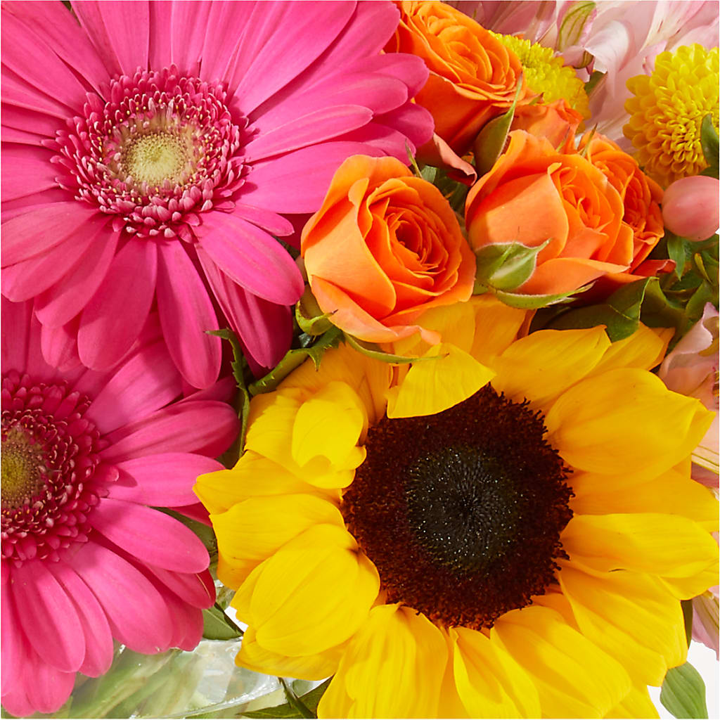 Florist Original Mixed Bouquet – COUNTRY HEARTH FLOWER & GIFT SHOP, East Berlin PA