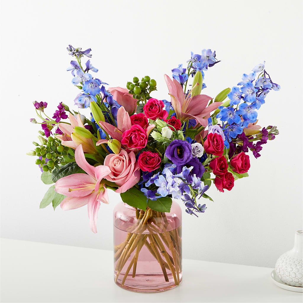 Breezy Meadows Bouquet – COUNTRY HEARTH FLOWER & GIFT SHOP, East Berlin PA