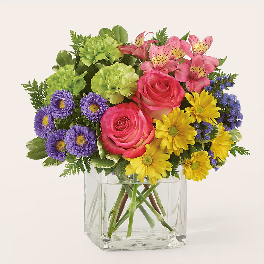 Candy Jar Bouquet – COUNTRY HEARTH FLOWER & GIFT SHOP, East Berlin PA