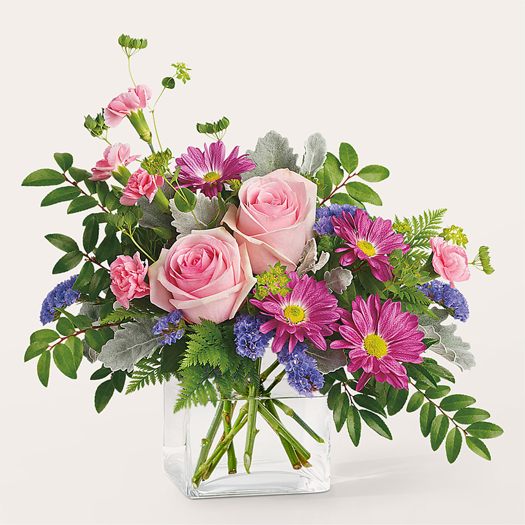 Starlet Bouquet – COUNTRY HEARTH FLOWER & GIFT SHOP, East Berlin PA