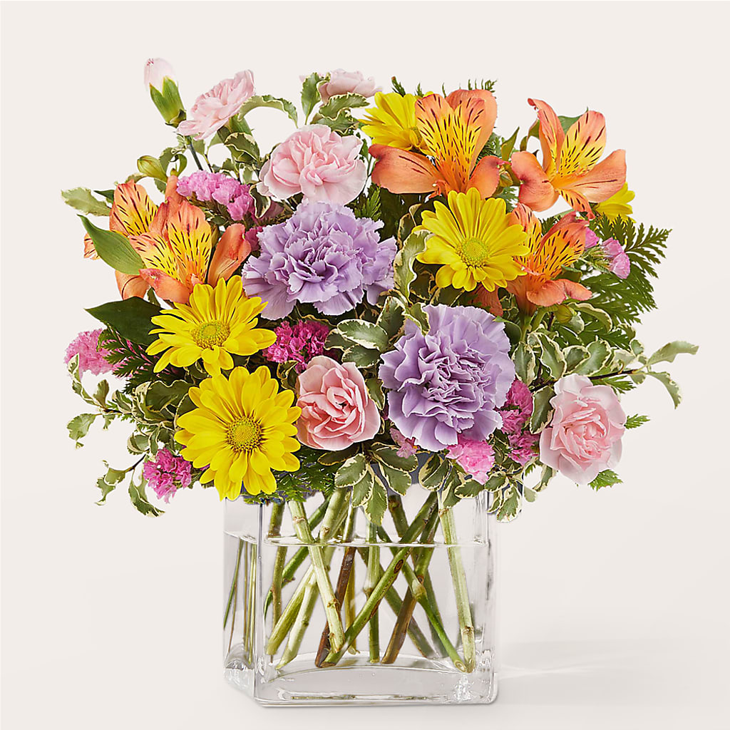 Shades of Happiness Bouquet – COUNTRY HEARTH FLOWER & GIFT SHOP, East Berlin PA