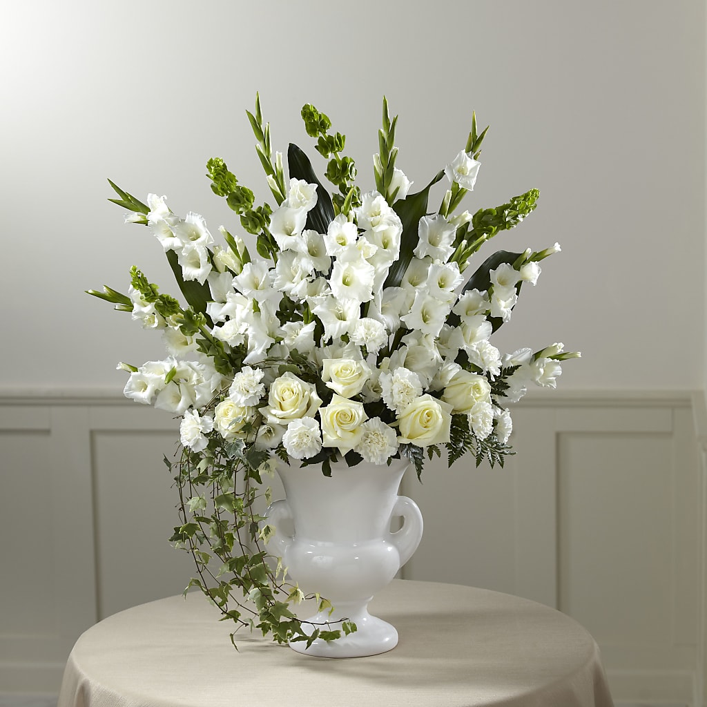 Fond Reflections Arrangement – COUNTRY HEARTH FLOWER & GIFT SHOP, East Berlin PA