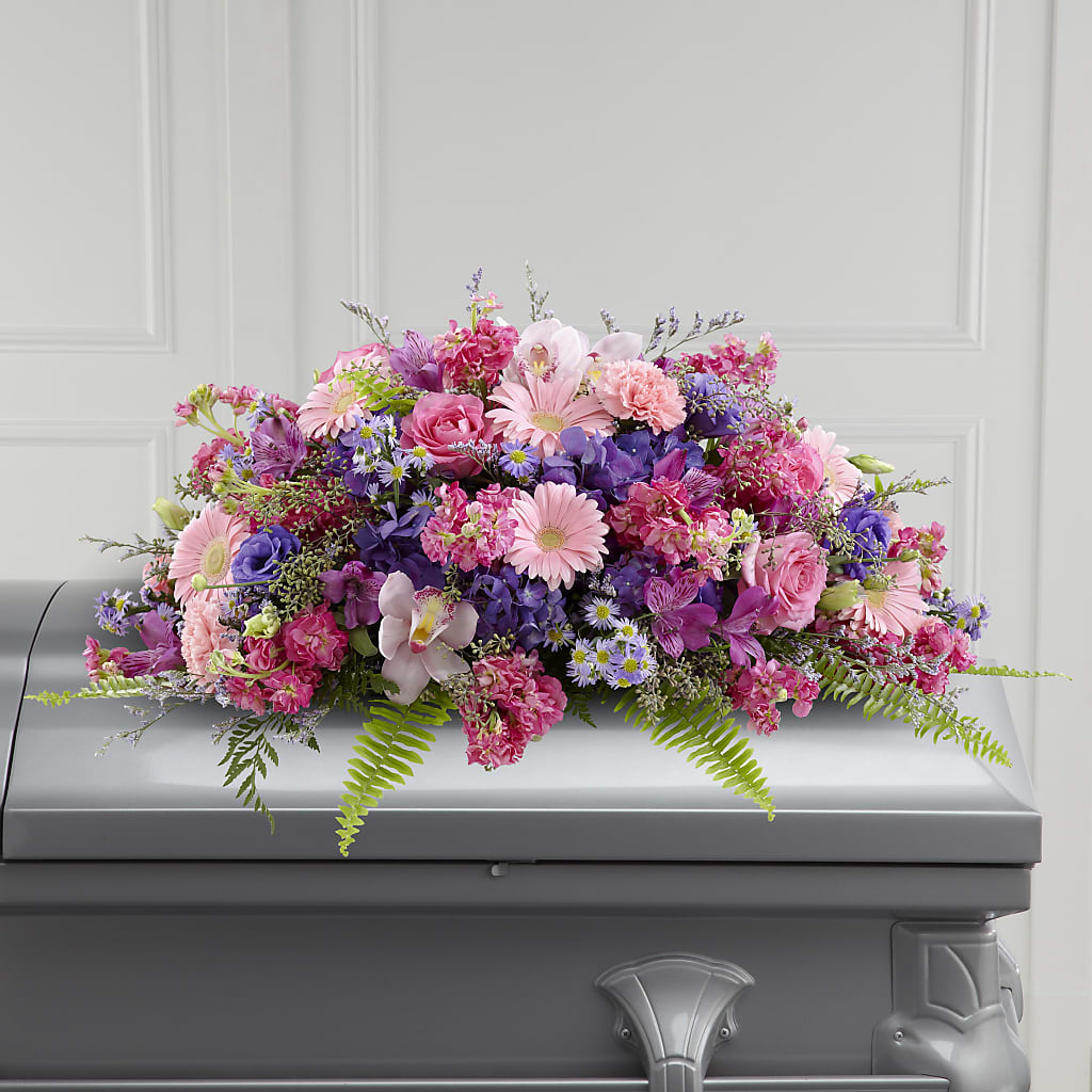 Glorious Garden Casket Spray – COUNTRY HEARTH FLOWER & GIFT SHOP, East Berlin PA