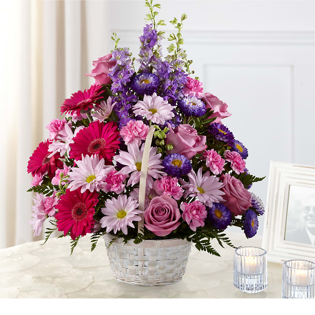 Pastel Peace Basket – COUNTRY HEARTH FLOWER & GIFT SHOP, East Berlin PA
