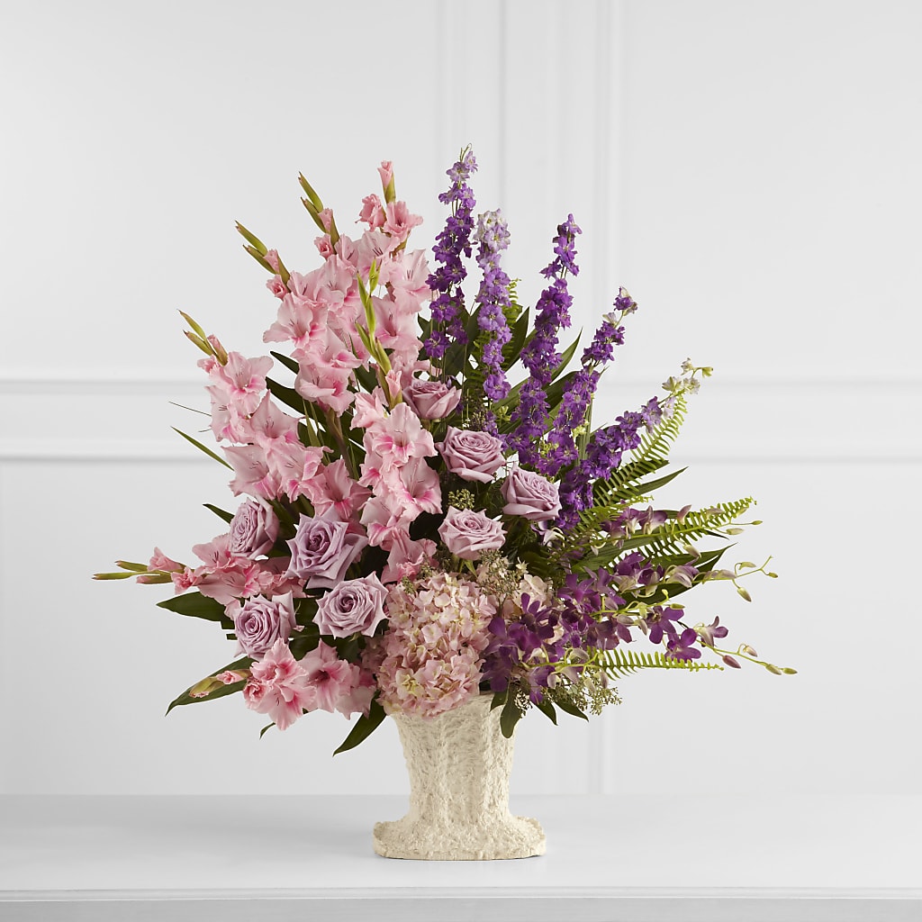 Flowing Garden Arrangement – COUNTRY HEARTH FLOWER & GIFT SHOP, East Berlin PA