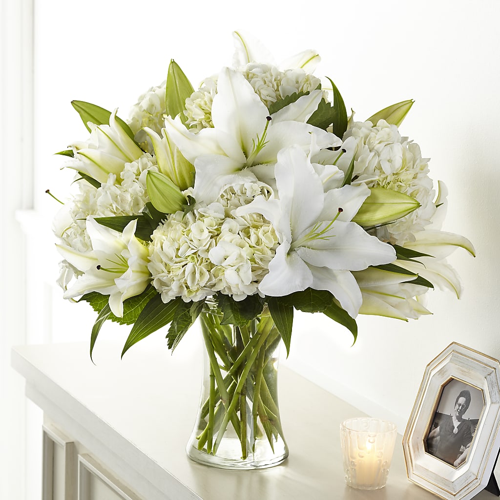 Compassionate Lily Bouquet – COUNTRY HEARTH FLOWER & GIFT SHOP, East Berlin PA