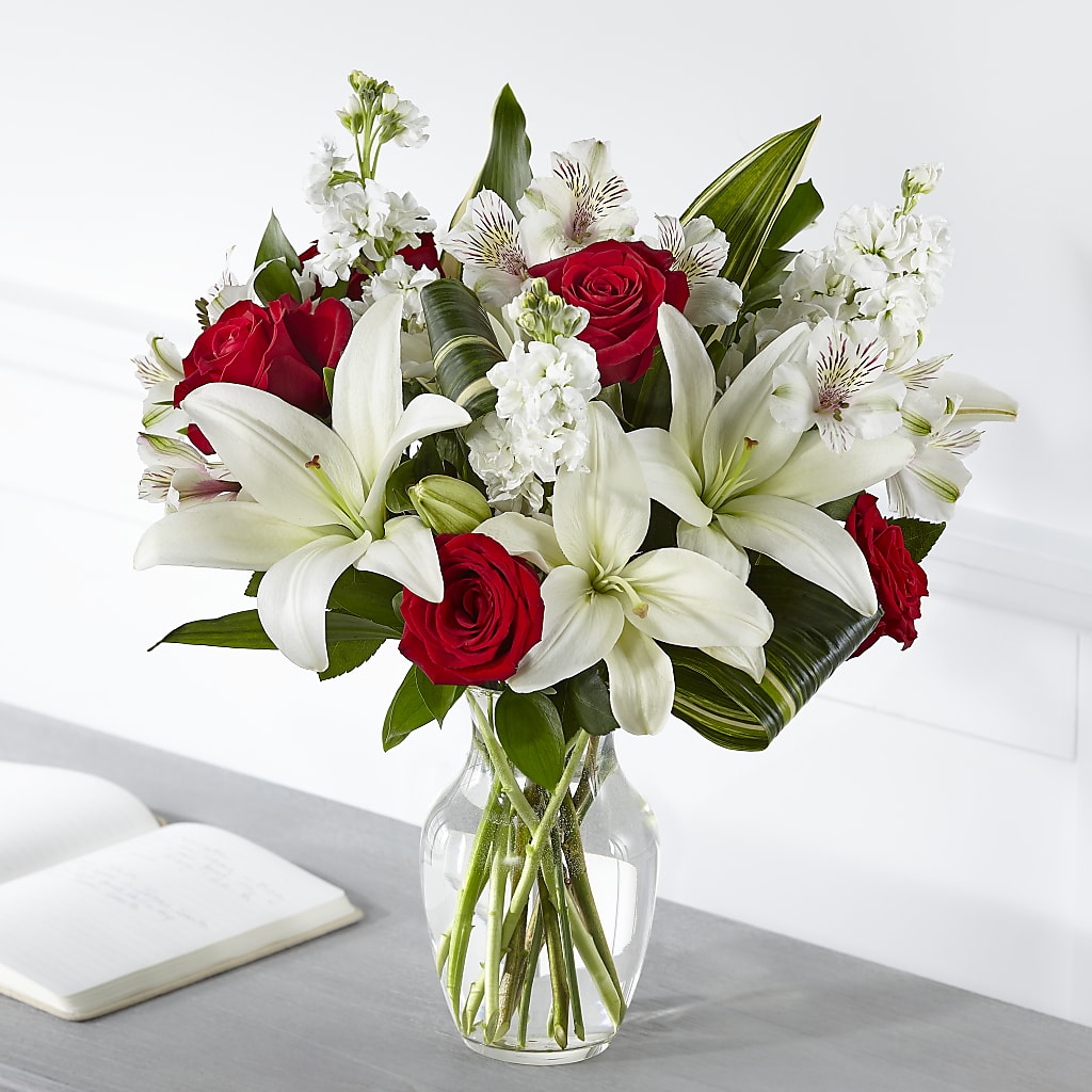 Loving Respect Bouquet – COUNTRY HEARTH FLOWER & GIFT SHOP, East Berlin PA