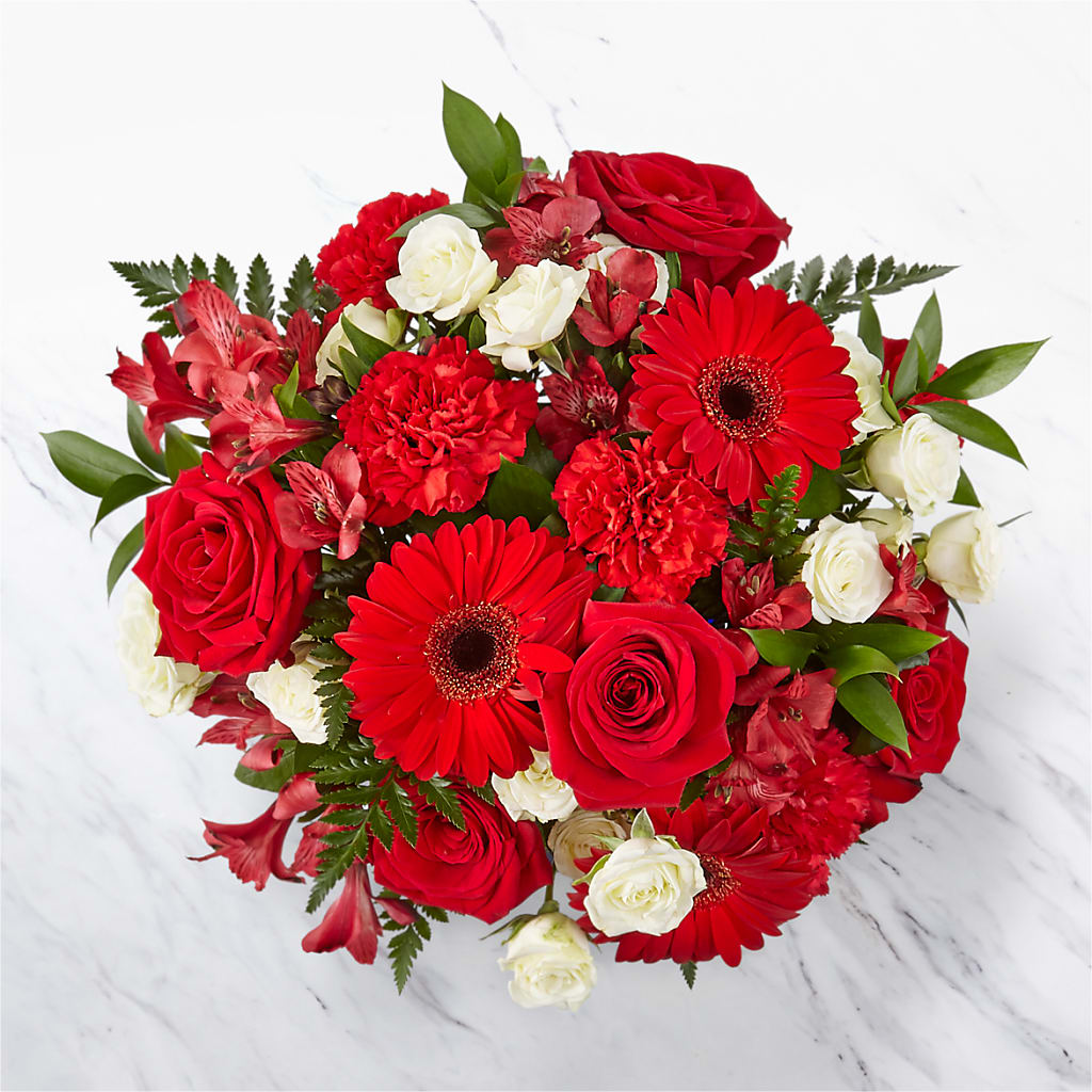 Hearts Embrace Bouquet – COUNTRY HEARTH FLOWER & GIFT SHOP, East Berlin PA