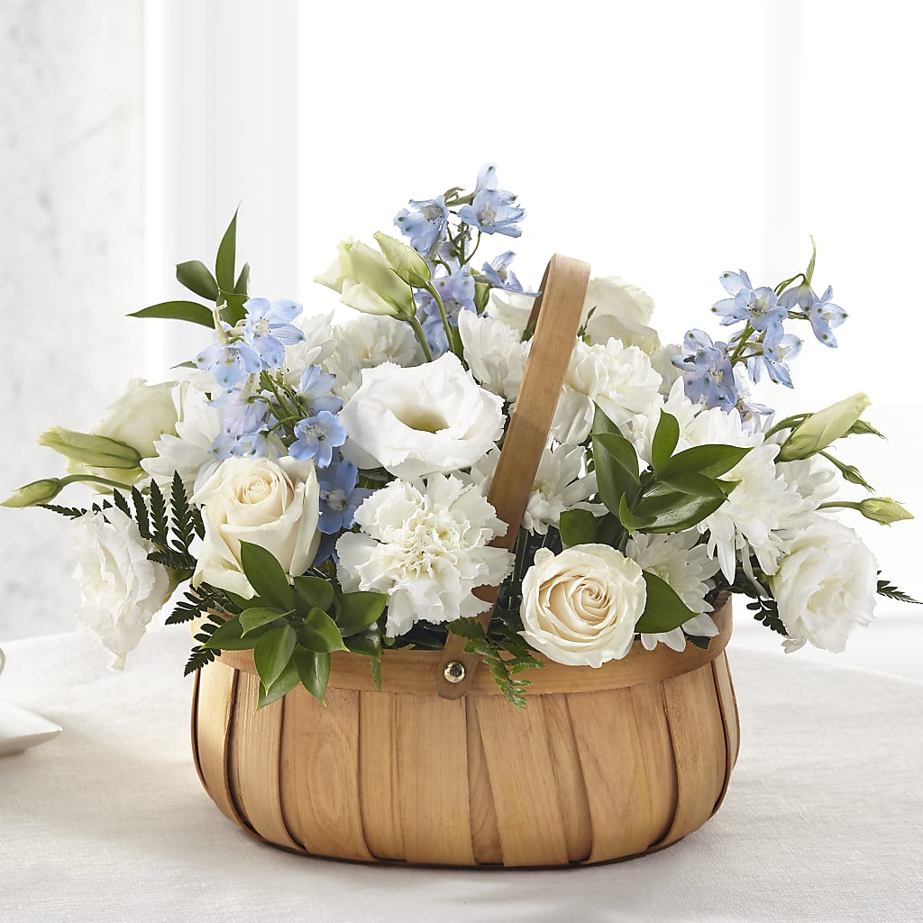 Sincerely Heartfelt Basket – COUNTRY HEARTH FLOWER & GIFT SHOP, East Berlin PA