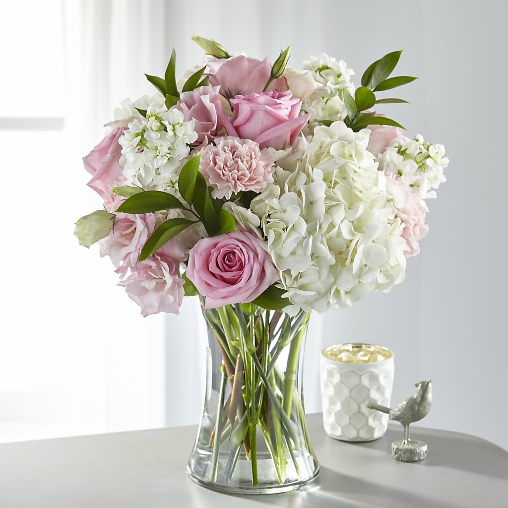 Guiding Grace Bouquet – COUNTRY HEARTH FLOWER & GIFT SHOP, East Berlin PA