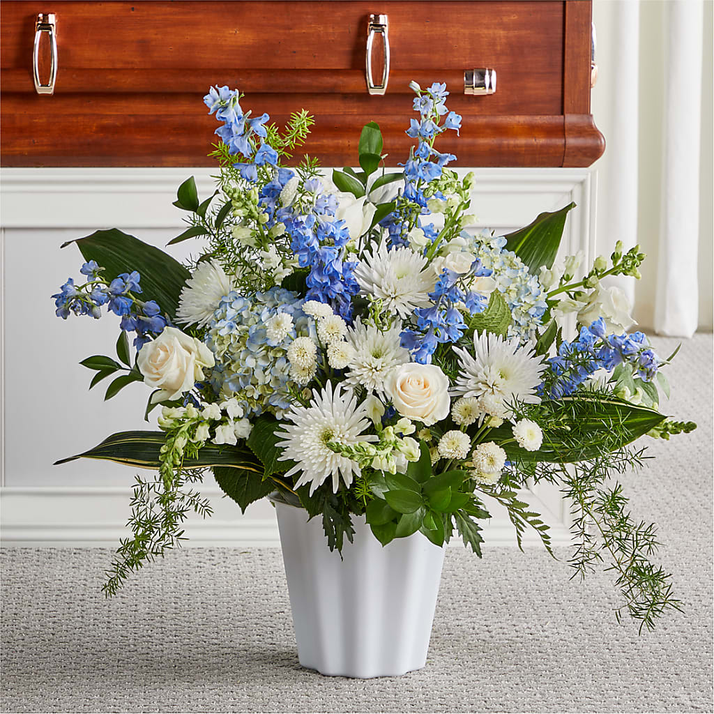 Everlasting Memories Floor Basket – COUNTRY HEARTH FLOWER & GIFT SHOP, East Berlin PA