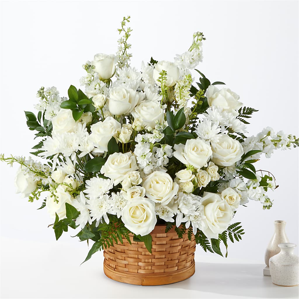 Heartfelt Condolences Arrangement – COUNTRY HEARTH FLOWER & GIFT SHOP, East Berlin PA