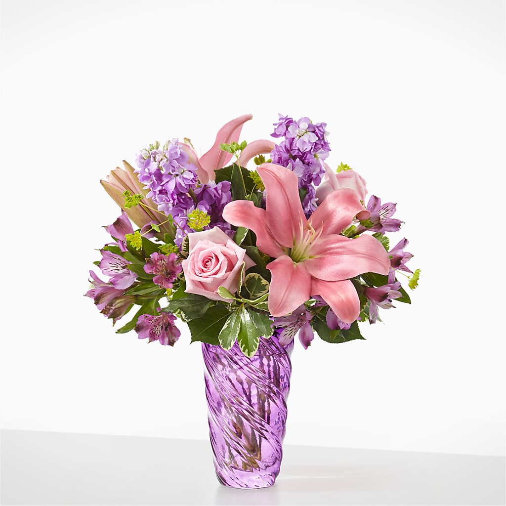 Precious Petals Bouquet with Luxe Swirl Vase – COUNTRY HEARTH FLOWER & GIFT SHOP, East Berlin PA