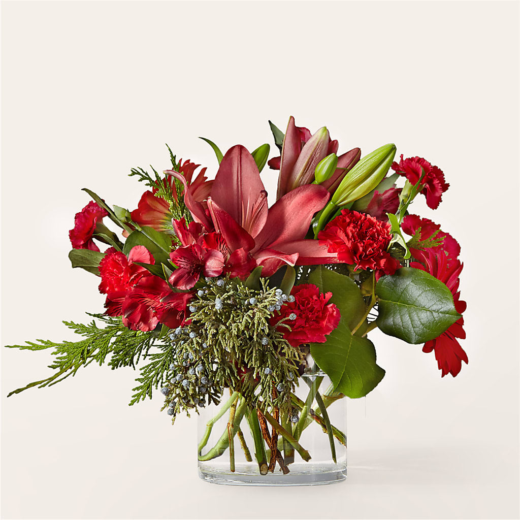 Friendsmas Bouquet – COUNTRY HEARTH FLOWER & GIFT SHOP, East Berlin PA