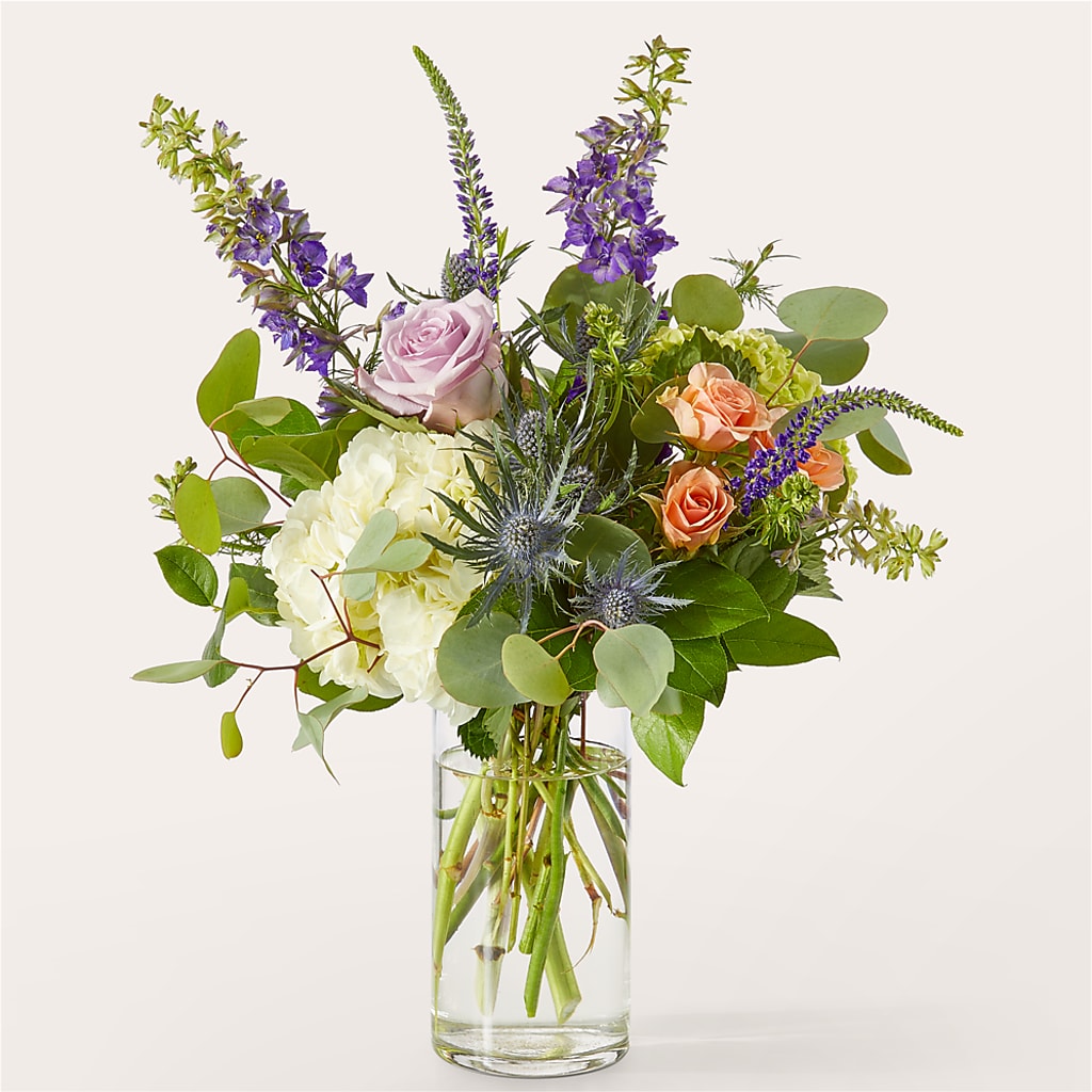 Appealing Aura Bouquet – COUNTRY HEARTH FLOWER & GIFT SHOP, East Berlin PA