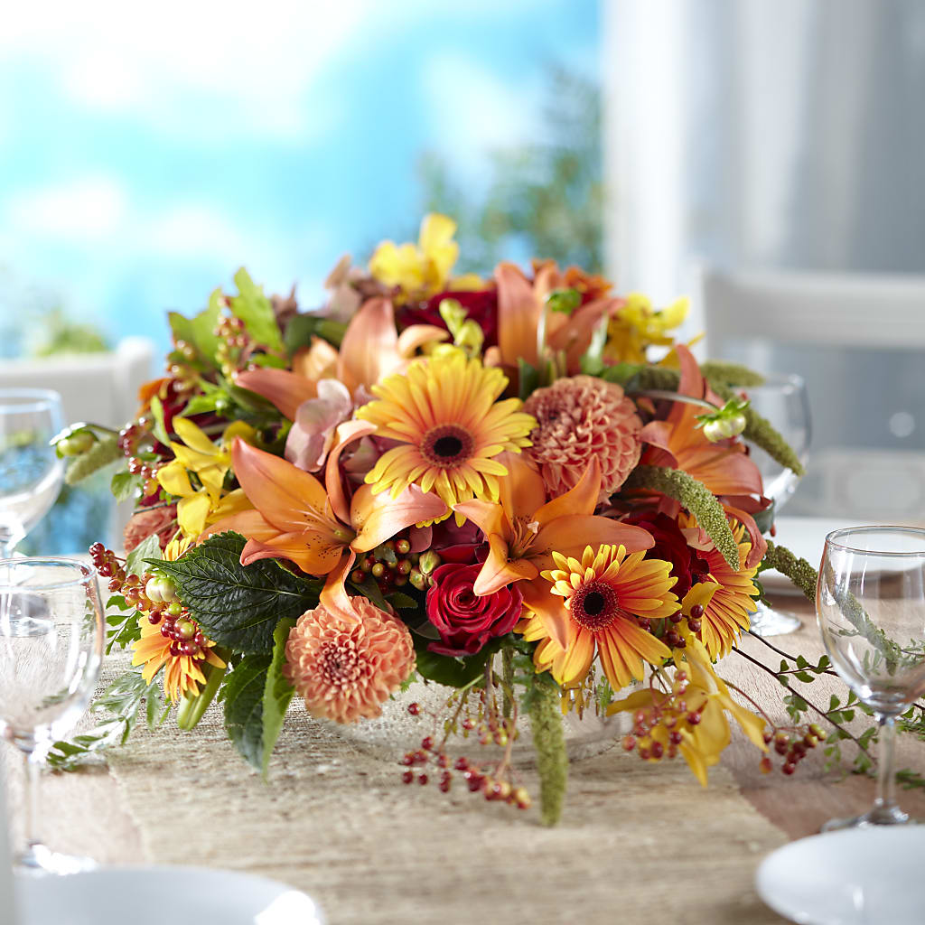One and Only Centerpiece – COUNTRY HEARTH FLOWER & GIFT SHOP, East Berlin PA