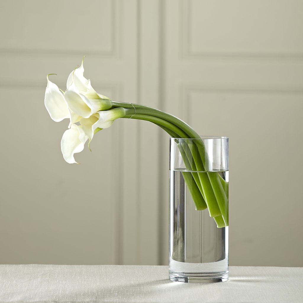 White Calla Bouquet – COUNTRY HEARTH FLOWER & GIFT SHOP, East Berlin PA