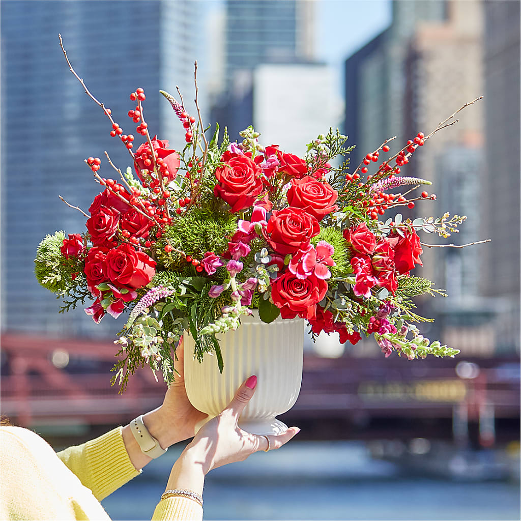 Big Red Bow Bouquet – COUNTRY HEARTH FLOWER & GIFT SHOP, East Berlin PA