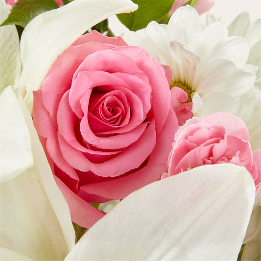 Whispers of Comfort Bouquet – COUNTRY HEARTH FLOWER & GIFT SHOP, East Berlin PA
