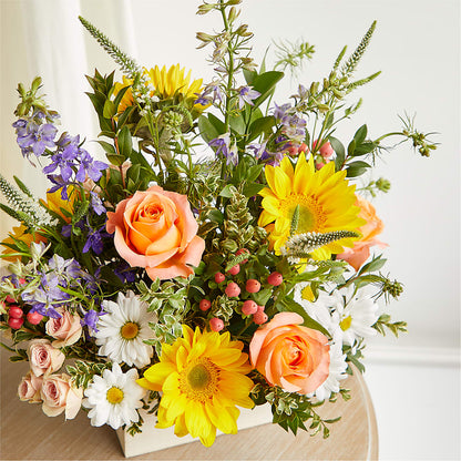 The Good Life Bouquet – COUNTRY HEARTH FLOWER & GIFT SHOP, East Berlin PA