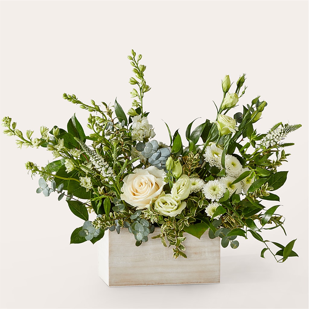 Cashmere Bouquet – COUNTRY HEARTH FLOWER & GIFT SHOP, East Berlin PA