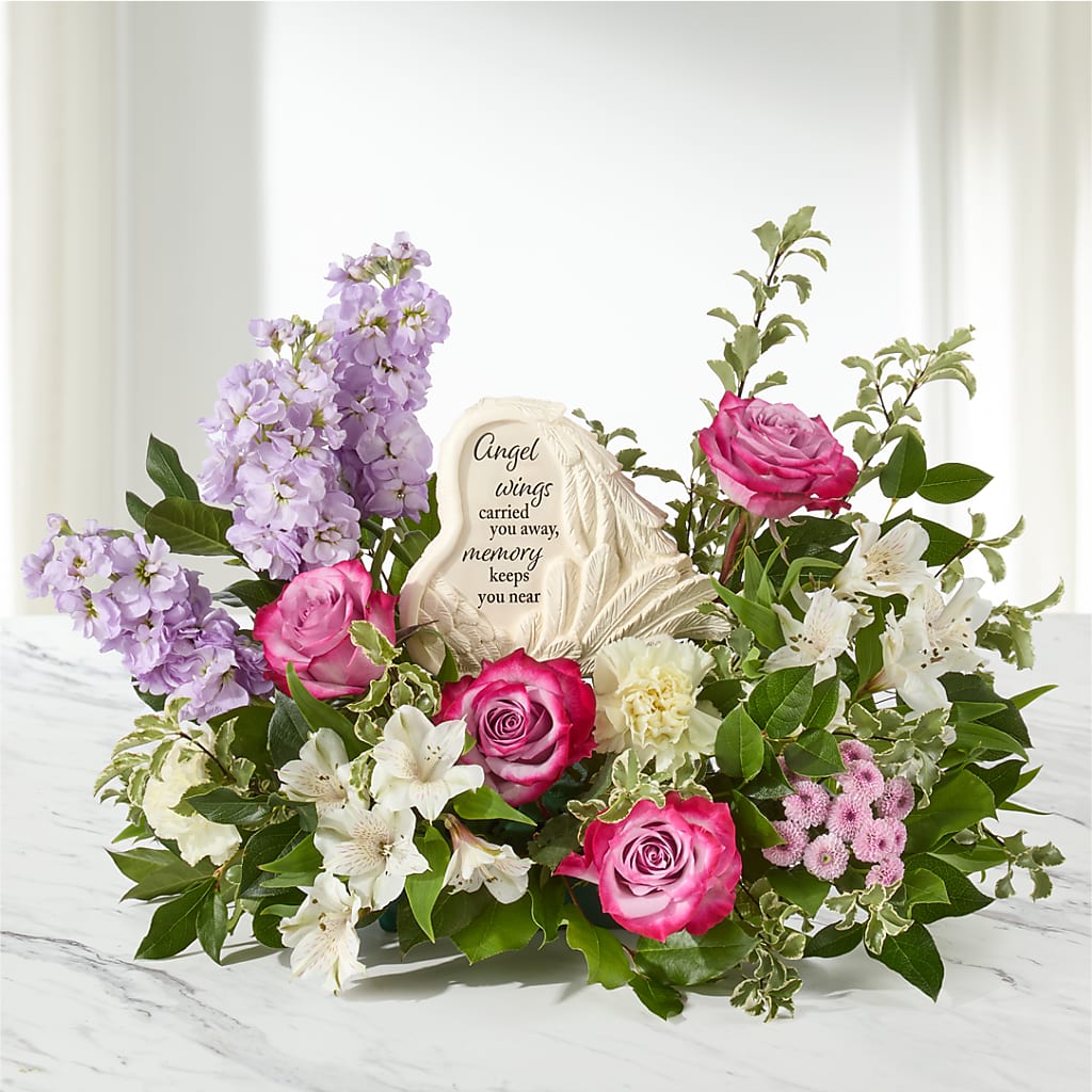 In My Heart Arrangement – COUNTRY HEARTH FLOWER & GIFT SHOP, East Berlin PA