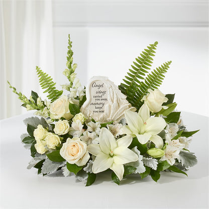 Holding You Close Arrangement – COUNTRY HEARTH FLOWER & GIFT SHOP, East Berlin PA