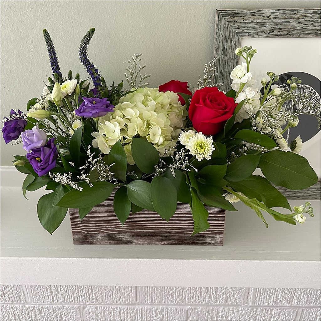 Sweet Magnolia Bouquet – COUNTRY HEARTH FLOWER & GIFT SHOP, East Berlin PA