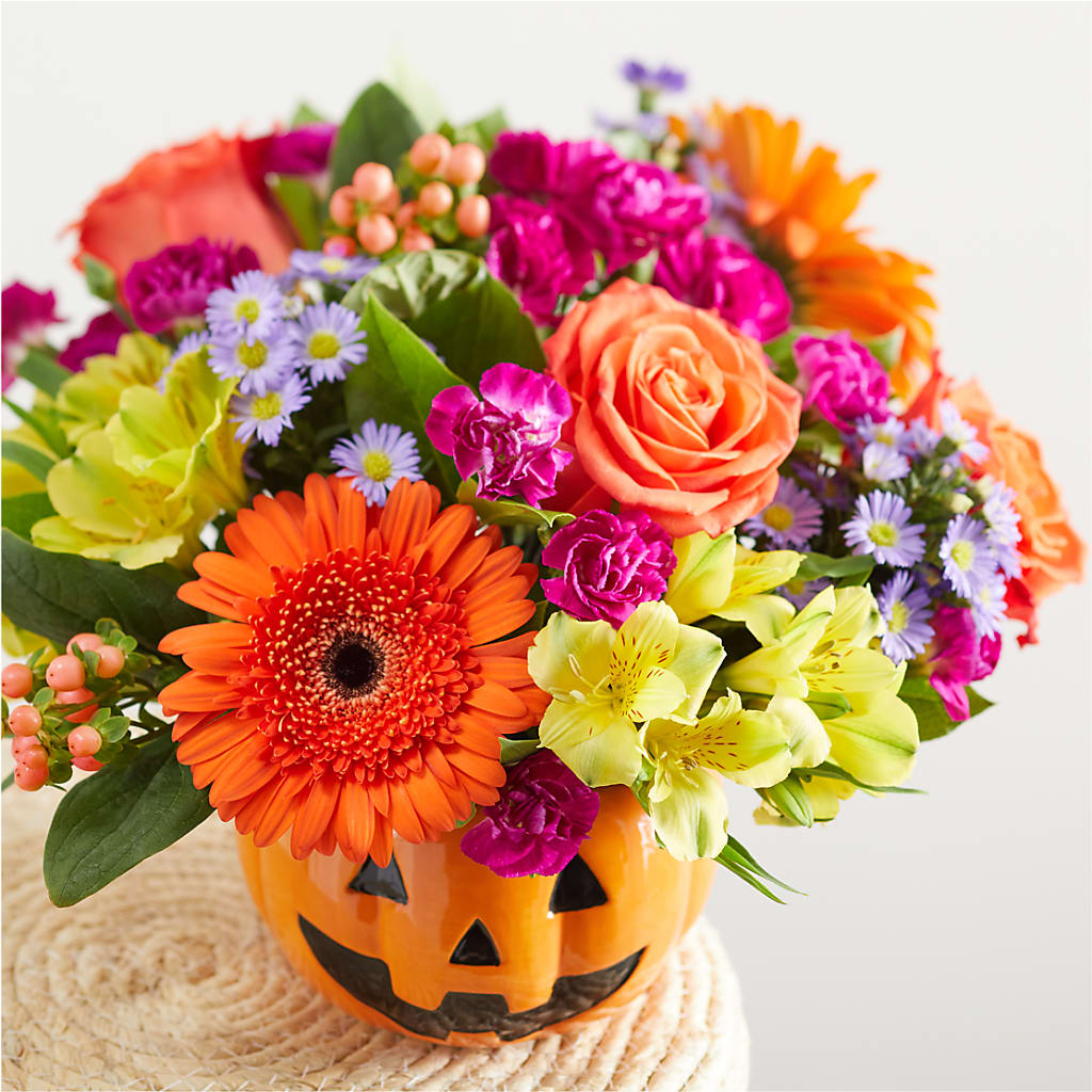 Tricks & Treats Pumpkin – COUNTRY HEARTH FLOWER & GIFT SHOP, East Berlin PA