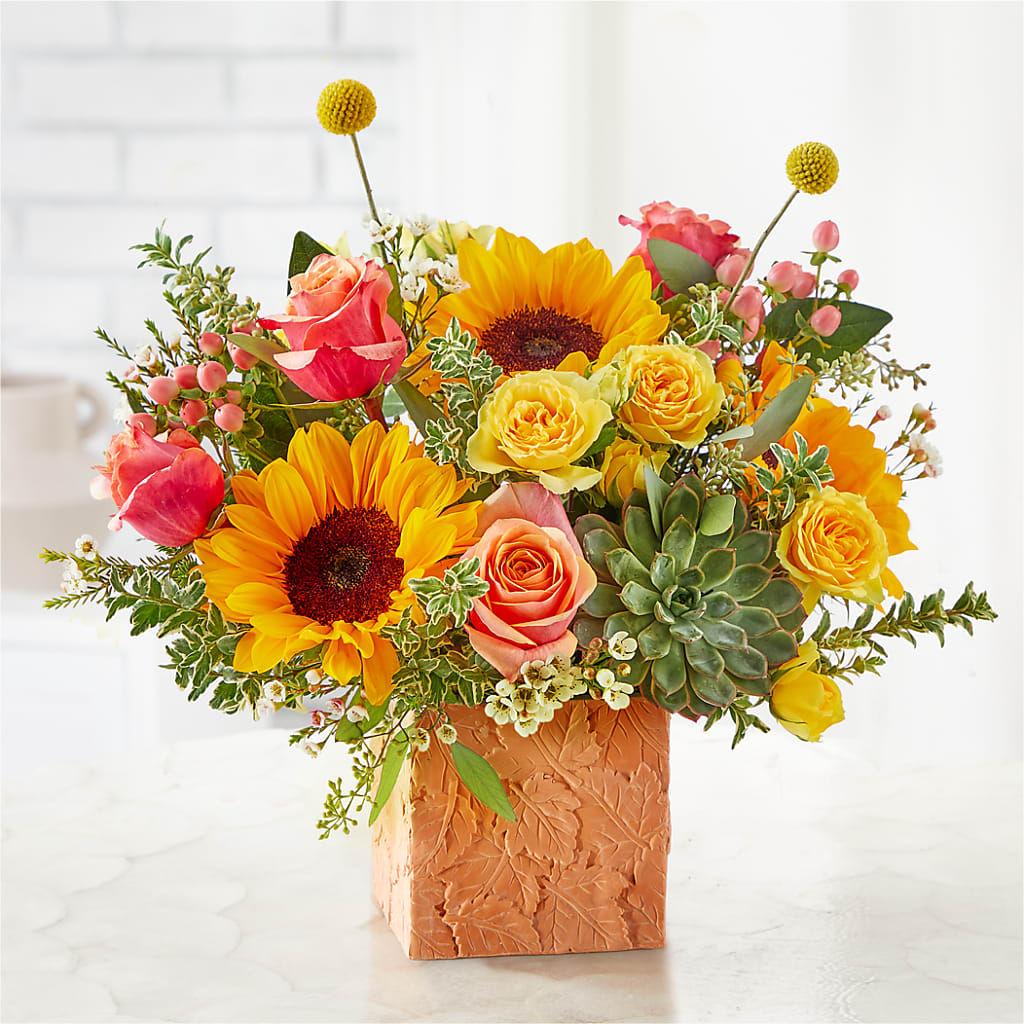Sunflower Season Bouquet – COUNTRY HEARTH FLOWER & GIFT SHOP, East Berlin PA