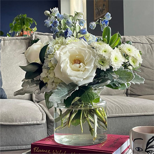 Clear Skies Bouquet – COUNTRY HEARTH FLOWER & GIFT SHOP, East Berlin PA