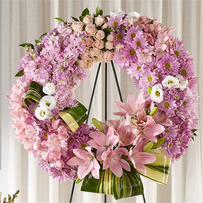 Gift of Warmth Wreath – COUNTRY HEARTH FLOWER & GIFT SHOP, East Berlin PA
