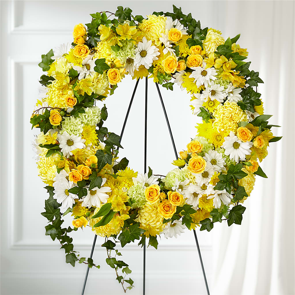 Golden Remembrance Wreath – COUNTRY HEARTH FLOWER & GIFT SHOP, East Berlin PA