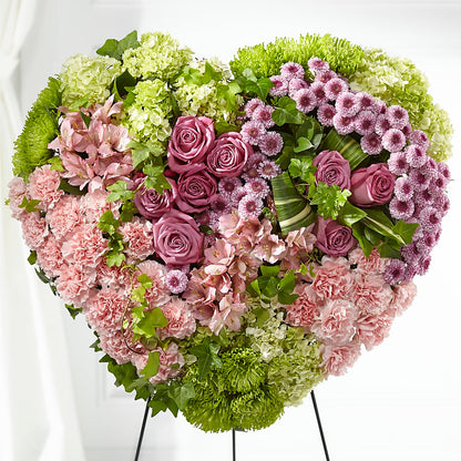 Heartwarming Standing Heart – COUNTRY HEARTH FLOWER & GIFT SHOP, East Berlin PA