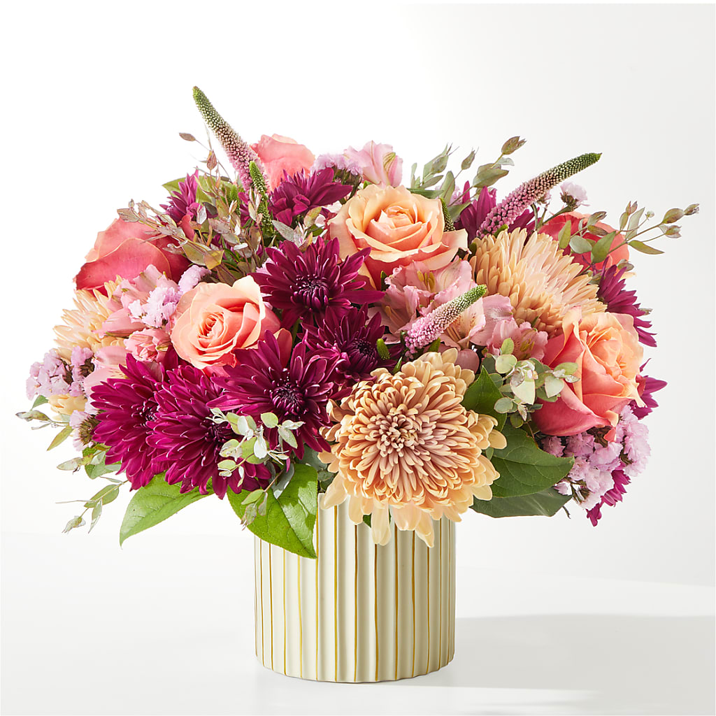 Berry Cobbler Bouquet with Ivory Vase – COUNTRY HEARTH FLOWER & GIFT SHOP, East Berlin PA
