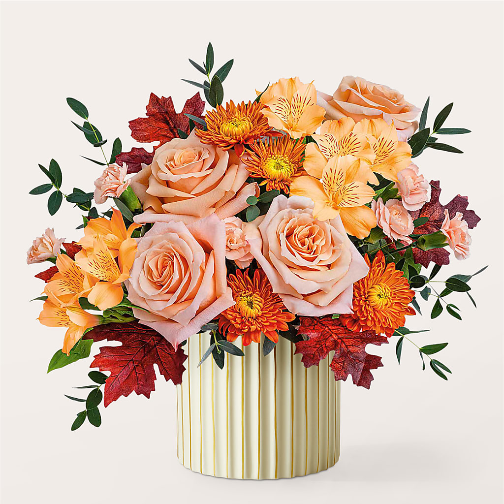 Spiced Latte Bouquet with Ivory Vase – COUNTRY HEARTH FLOWER & GIFT SHOP, East Berlin PA