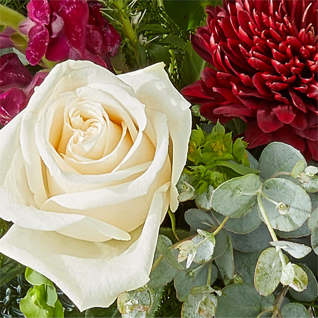 Cranberry Fizz Bouquet – COUNTRY HEARTH FLOWER & GIFT SHOP, East Berlin PA