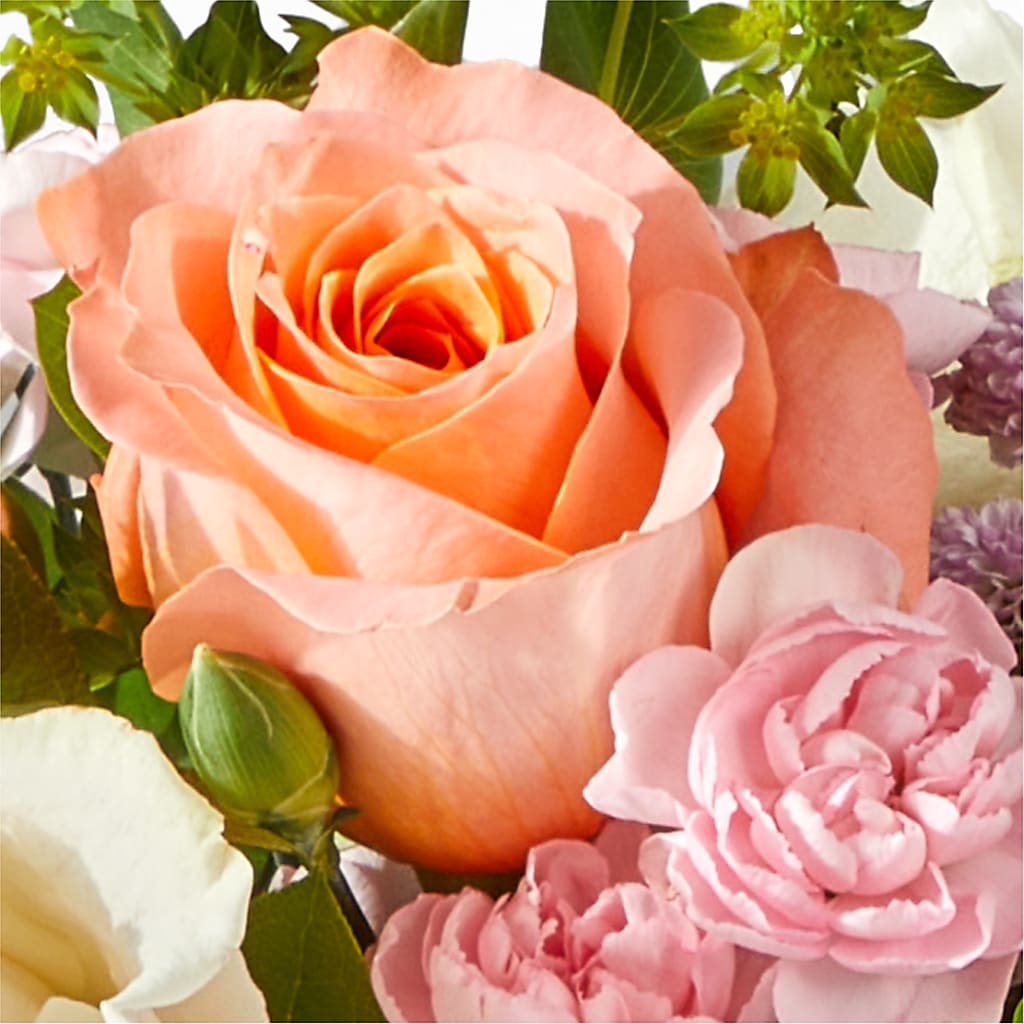 French Market Bouquet – COUNTRY HEARTH FLOWER & GIFT SHOP, East Berlin PA