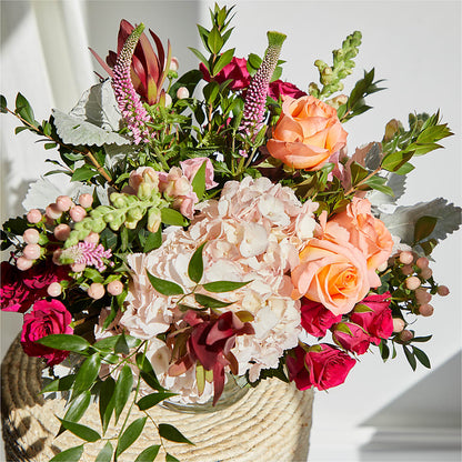Glitz & Glam Bouquet – COUNTRY HEARTH FLOWER & GIFT SHOP, East Berlin PA