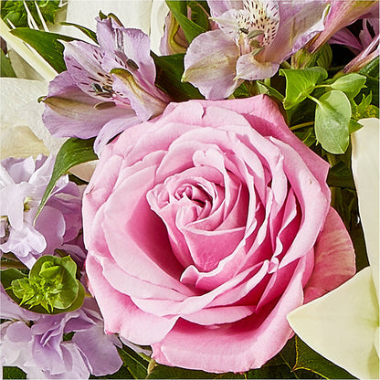 Daydreamer Bouquet – COUNTRY HEARTH FLOWER & GIFT SHOP, East Berlin PA