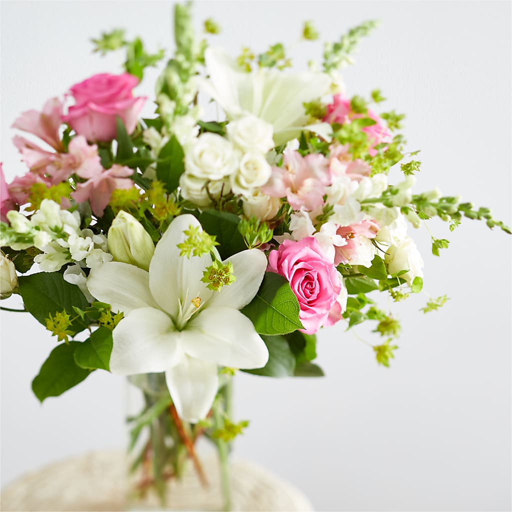 Fondly Bouquet – COUNTRY HEARTH FLOWER & GIFT SHOP, East Berlin PA
