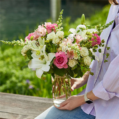Fondly Bouquet – COUNTRY HEARTH FLOWER & GIFT SHOP, East Berlin PA
