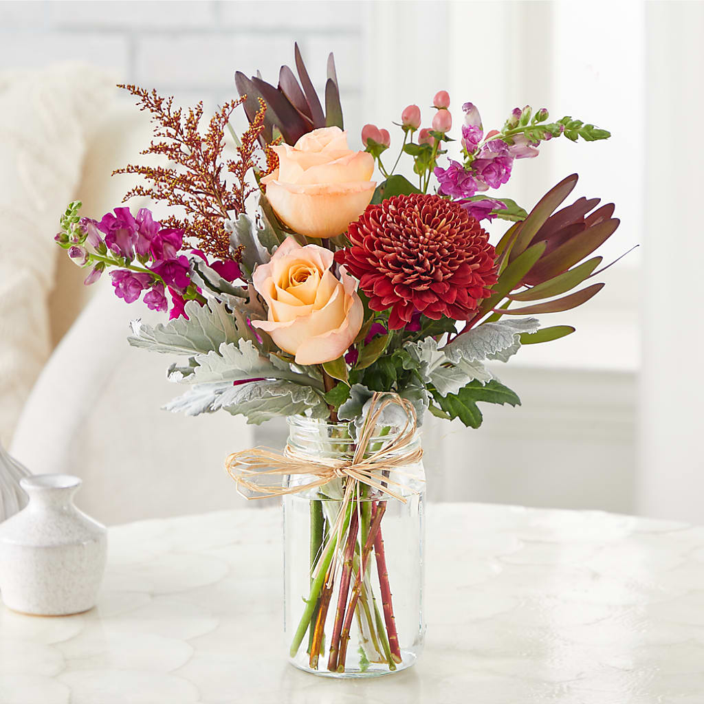 Moody Hues Bouquet – COUNTRY HEARTH FLOWER & GIFT SHOP, East Berlin PA