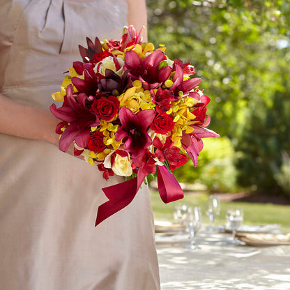 Sunningdale Bouquet – COUNTRY HEARTH FLOWER & GIFT SHOP, East Berlin PA